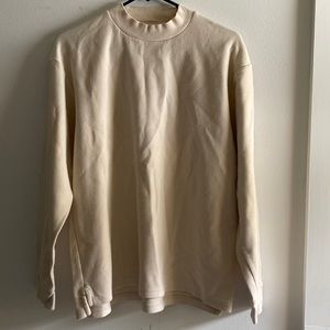 Women’s cream shirt